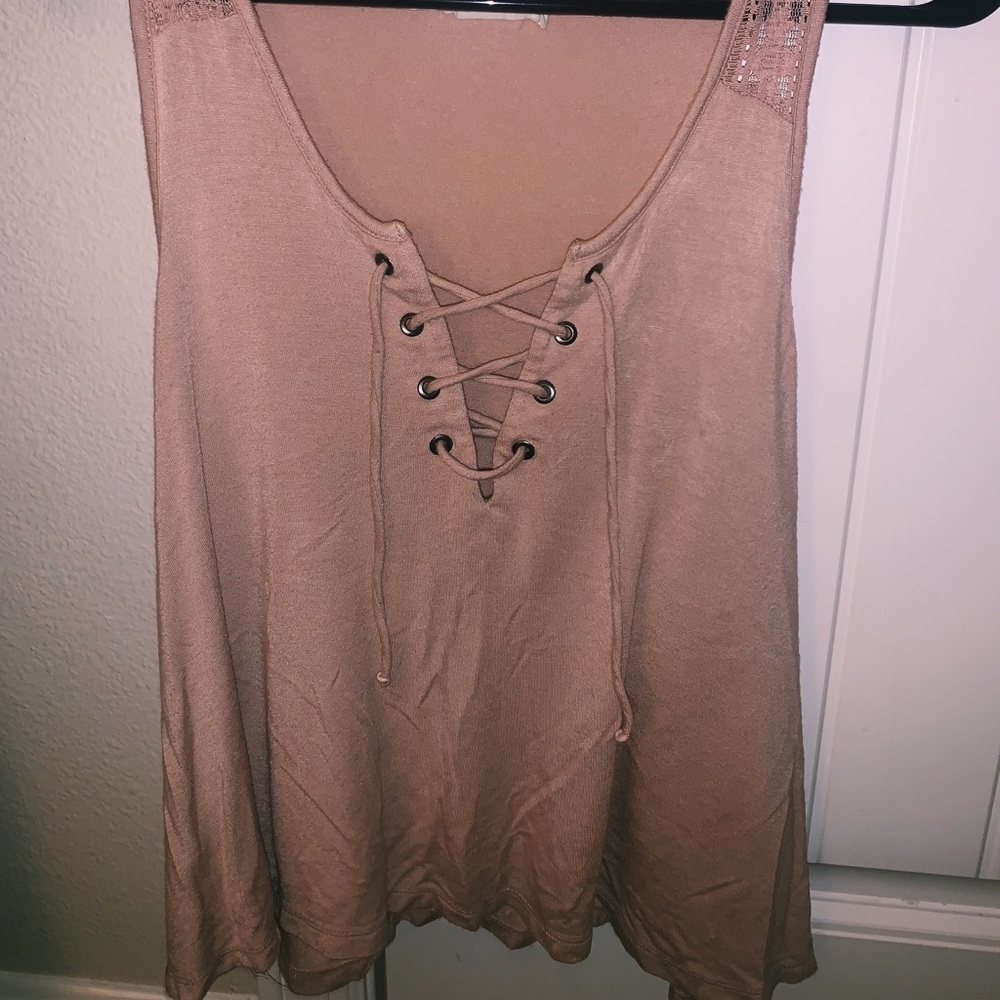 Pink tank top